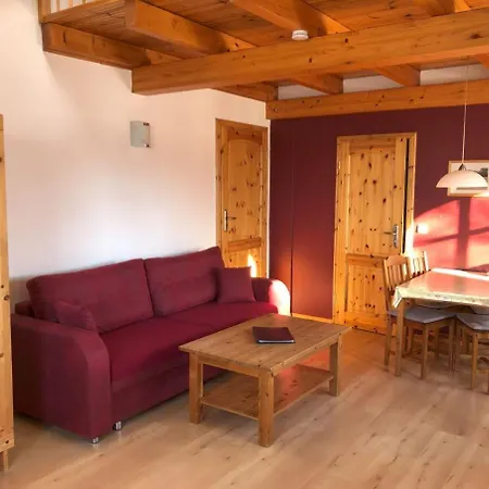 Binenbach - Lichtdurchflutete Gemuetlichkeit Apartment *